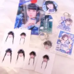 iLiFE! 空詩かれん くじ サイン Tシャツ アクキー 缶バッジ まとめ売り 空詩かれん iLiFE!武道館くじ 缶バッジ アクキー クリアカード - メルカリ