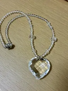 ハート型　水晶　クリスタル ネックレス シルバークラスプ