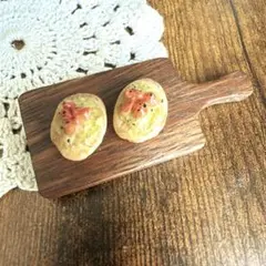 ミニチュア　サーモンとアボカドのバケットプレート