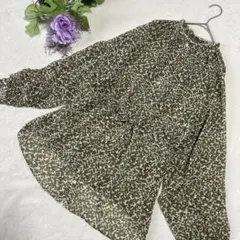 【セポ】シャーリングネック 花柄シフォンロングブラウス　透け感　Ｍ　2wayのサムネイル
