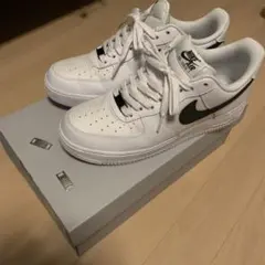NIKE AIR FORCE 1 ホワイト ブラック