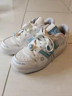 adidas FZ6353 ホワイト/ターコイズ スニーカー 23.5cm