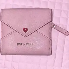 ミュウミュウ ラブレター 三つ折り 財布 ピンク miu miu 正規品 - メルカリ