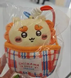 中国香港限定ちいかわ セブンイレブン 白目 うさぎ ぬいぐるみ - メルカリ