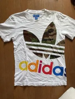adidasロゴ Tシャツ 半袖