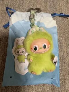 ポップマート　ラブブ　イニシャル　V