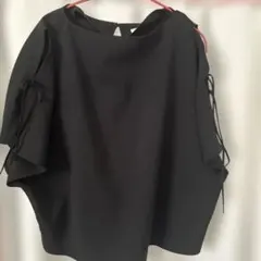 【即購入可】snidelリボン付き黒トップスのサムネイル