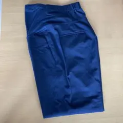 ユニクロ　スマートアンクルマタニティパンツ　黒