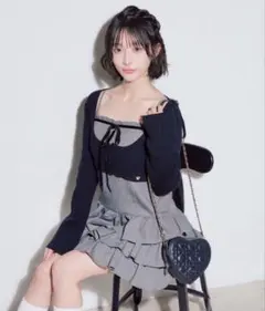 OLIVE des OLIVE フリルティアードワンピースとカーデのセット