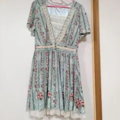 アクシーズ花柄ワンピース　未使用品