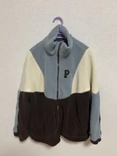 【新品未使用】フリースジャケット P刺繍 青・白・茶色　ボアジャケット