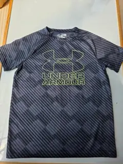 UNDER ARMOUR ストライプTシャツ YXL160