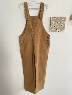 ベージュ コーデュロイ オーバーオール　ロデオクラウンズ　秋冬