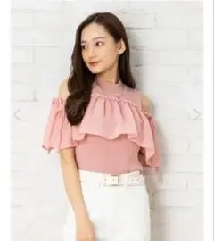 新品美品　肩開きシフォンフリルニットのサムネイル