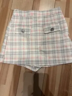 ZARA チェック柄スカートパンツ　ピンクのサムネイル