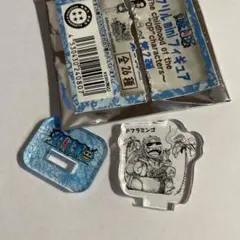 ワンピース アクリルminiフィギュア ドフラミンゴ