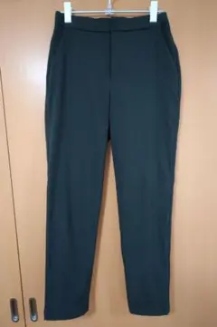 美品☆ユニクロ　ヒートテックイージーパンツ　M 　カーキ(裏地　起毛素材)