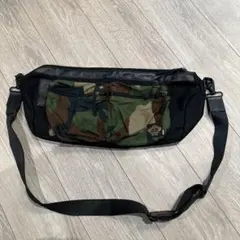 Orobianco カモフラージュ ボディバッグ