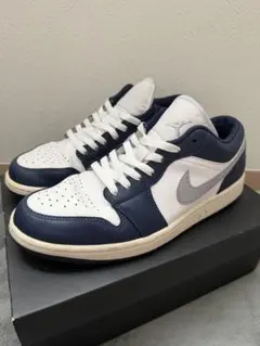 NIKE AIR JORDAN 1 LOW スニーカー