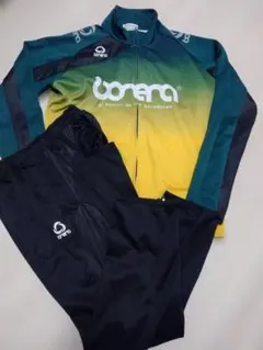 Item thumbnail for item 4f2d852f-be9d-4cff-85cc-76cf4dbabfc0