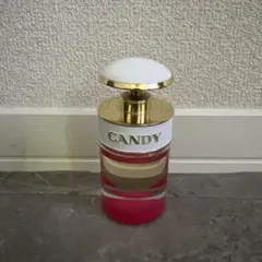 PRADA CANDY KISS オーデパルファム 30mlのサムネイル