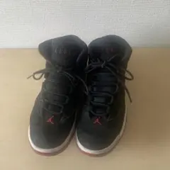 aj11 スニーカー