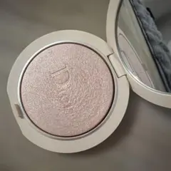 Dior ディオールスキン フォーエヴァー クチュール ルミナイザー 02