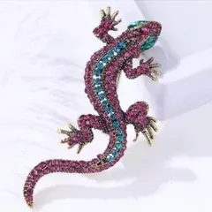 新品　トカゲ　ブローチ　ラインストーン　ピンク