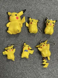 【匿名配送】ポケットモンスター ピカチュウ ガチャガチャ 6体 まとめ売り ピカチュウ ガチャガチャ 6点セット - メルカリ