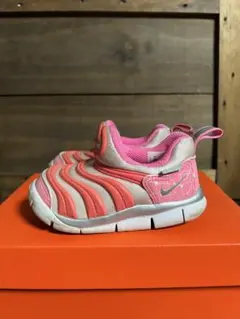 ⑥NIKE ナイキ ダイナモ フリー ピンク 12cm