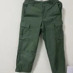 UNIQLO カーゴパンツ Sサイズ オリーブグリーン