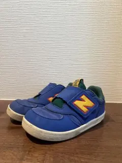 値下げ New balanceキッズスニーカー 15.5cm マルチカラー