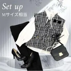 【Mサイズ相当】ママスーツ　パンツスーツ　卒園式　セレモニースーツ　フォーマル