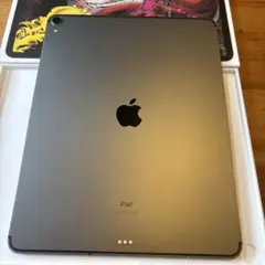 公式診断済iPad Pro 12.9インチ 第3世代 512GB セルラーのサムネイル