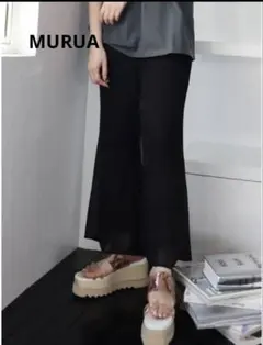 MURUAシアープリーツパンツ