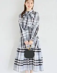 バーバリー ブルーレーベル ノバチェック ベルト付き ホースロゴ