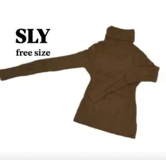 SLY スライ タートルネック ニット ブラウン free size