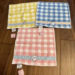 ちいかわカラフルなチェック柄タオルハンカチ 3枚セット