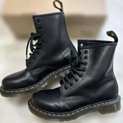 【美品】ドクターマーチン　8ホール1460W UK5 24cm