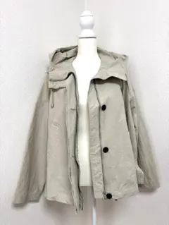 ZARA フード付きブルゾン未使用品