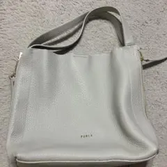 FURLA レザー ハンドバッグ グレーのサムネイル