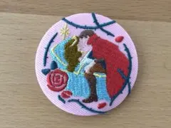 ディズニー　Disney　刺繍缶バッジ　眠れる森の美女　オーロラ姫
