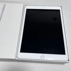 Apple iPad (第8世代) 32GB Wi-Fi シルバー 本体