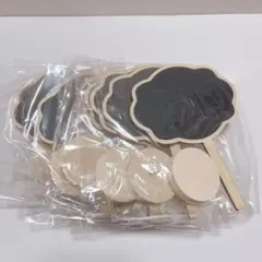 Item thumbnail for item 0469f9d5-76bc-4d93-81c2-0731e18fbefb