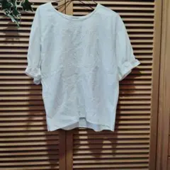 Samansa Mos2 花柄刺繍 半袖カットソー ホワイトのサムネイル
