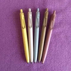 Item thumbnail for item 71d6b33f-9ece-425a-ae03-efae3b15dc4d