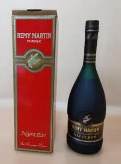 REMY MARTIN NAPOLEON コニャック 古酒 - メルカリ