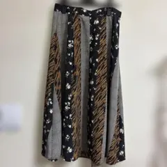 フレアスカート パターンミックス Lサイズ コムサイズム