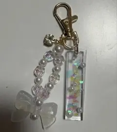 推し活 メンカラキーホルダー 白