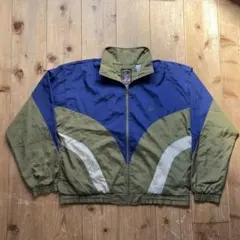 Item thumbnail for item 3365e123-552c-4f7d-a3e3-68875bdb163f